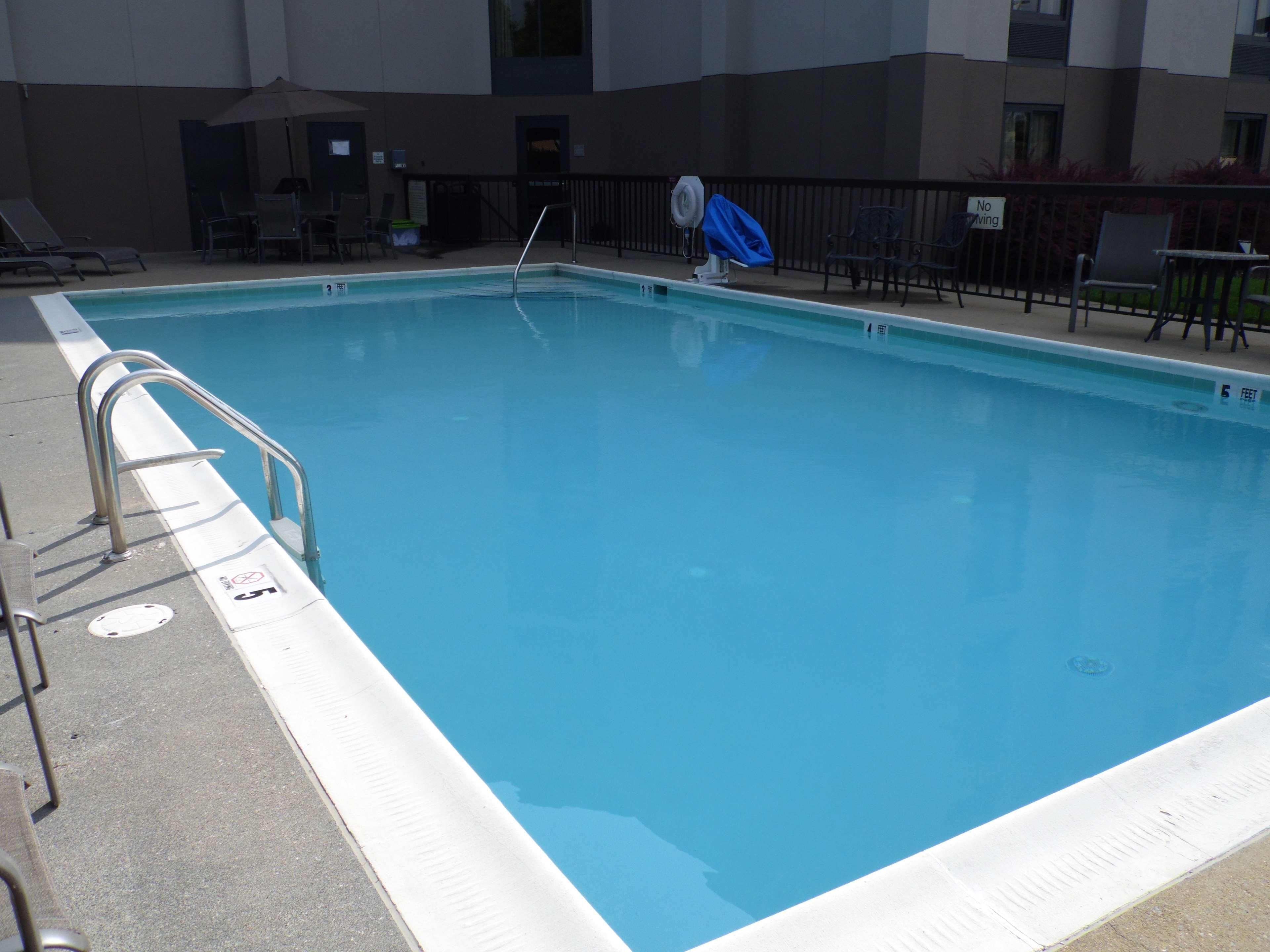 Hampton Inn Winchester-University/ Mall Esterno foto