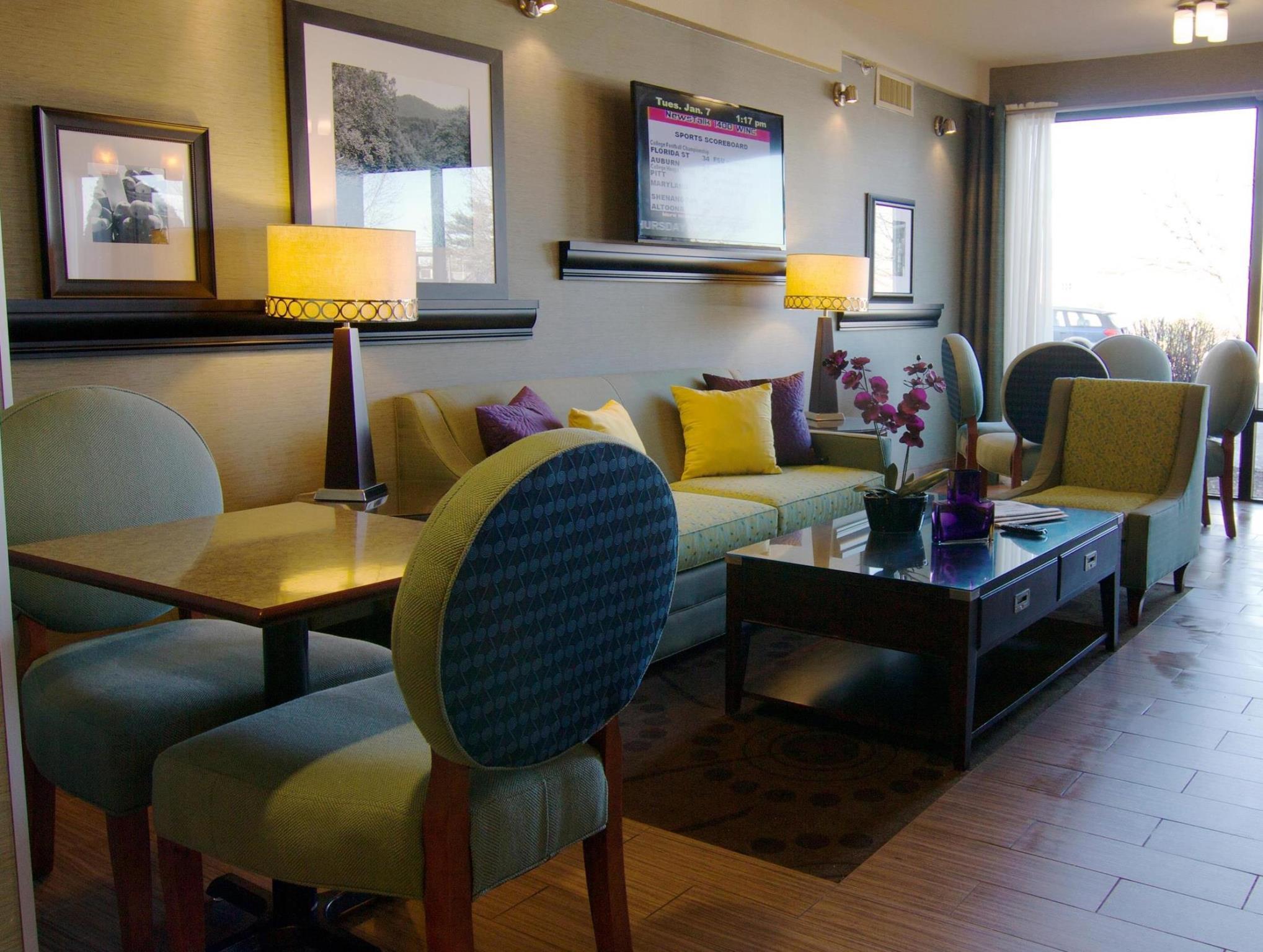 Hampton Inn Winchester-University/ Mall Esterno foto