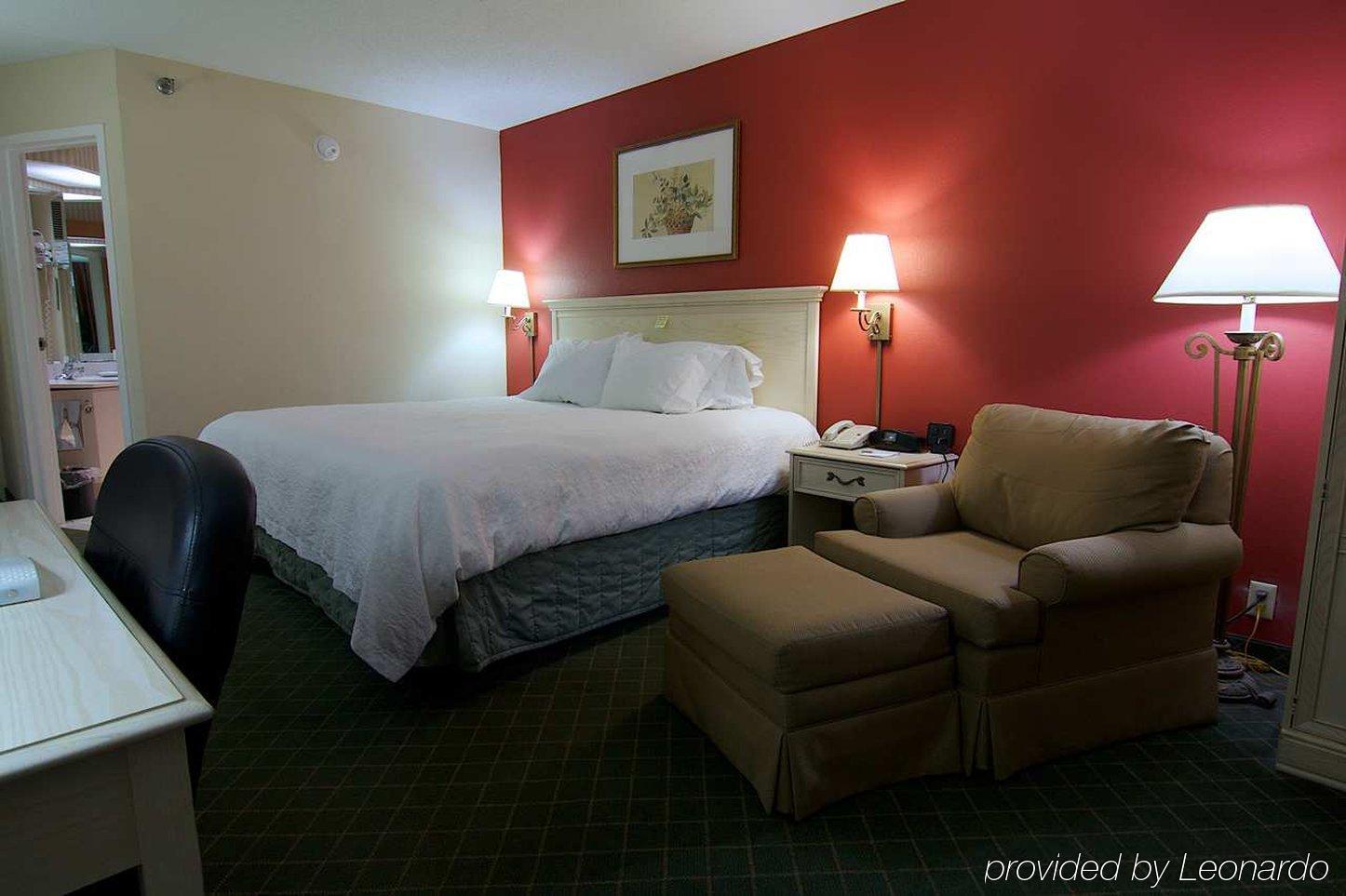 Hampton Inn Winchester-University/ Mall Esterno foto
