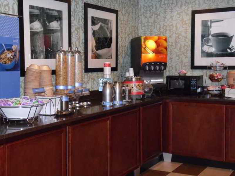 Hampton Inn Winchester-University/ Mall Esterno foto