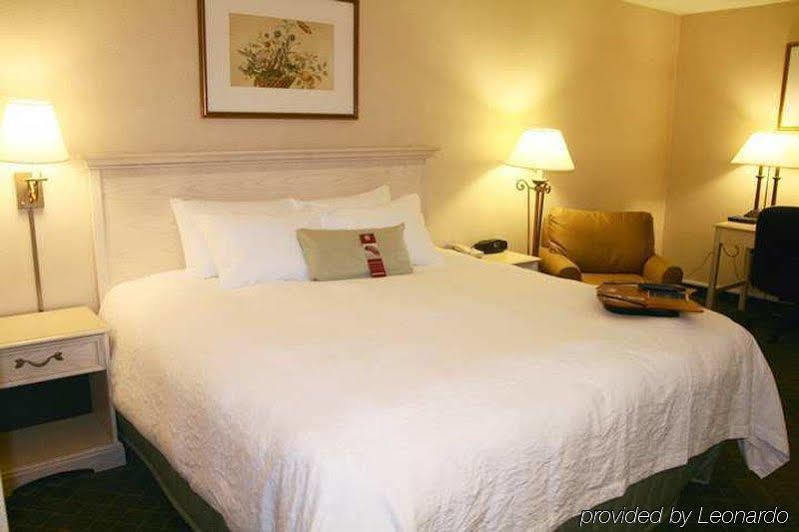 Hampton Inn Winchester-University/ Mall Esterno foto
