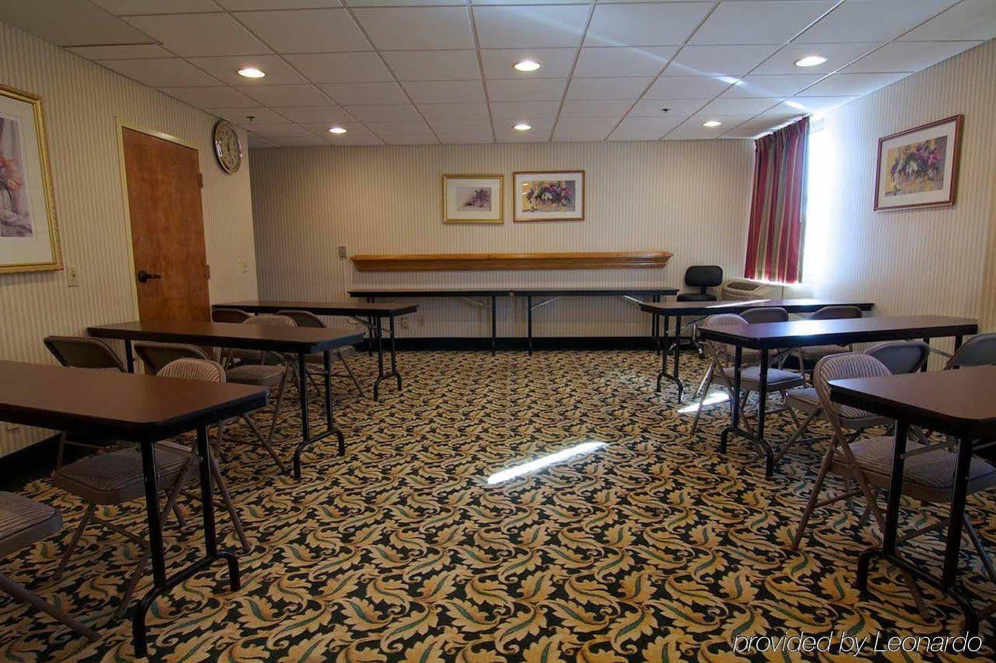 Hampton Inn Winchester-University/ Mall Esterno foto